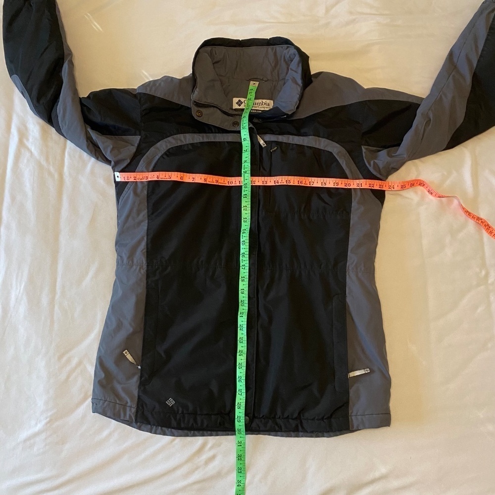 Columbia- Women's Winter Jacket-Black &‎ Grey- Size Large - Picture 4 of 16